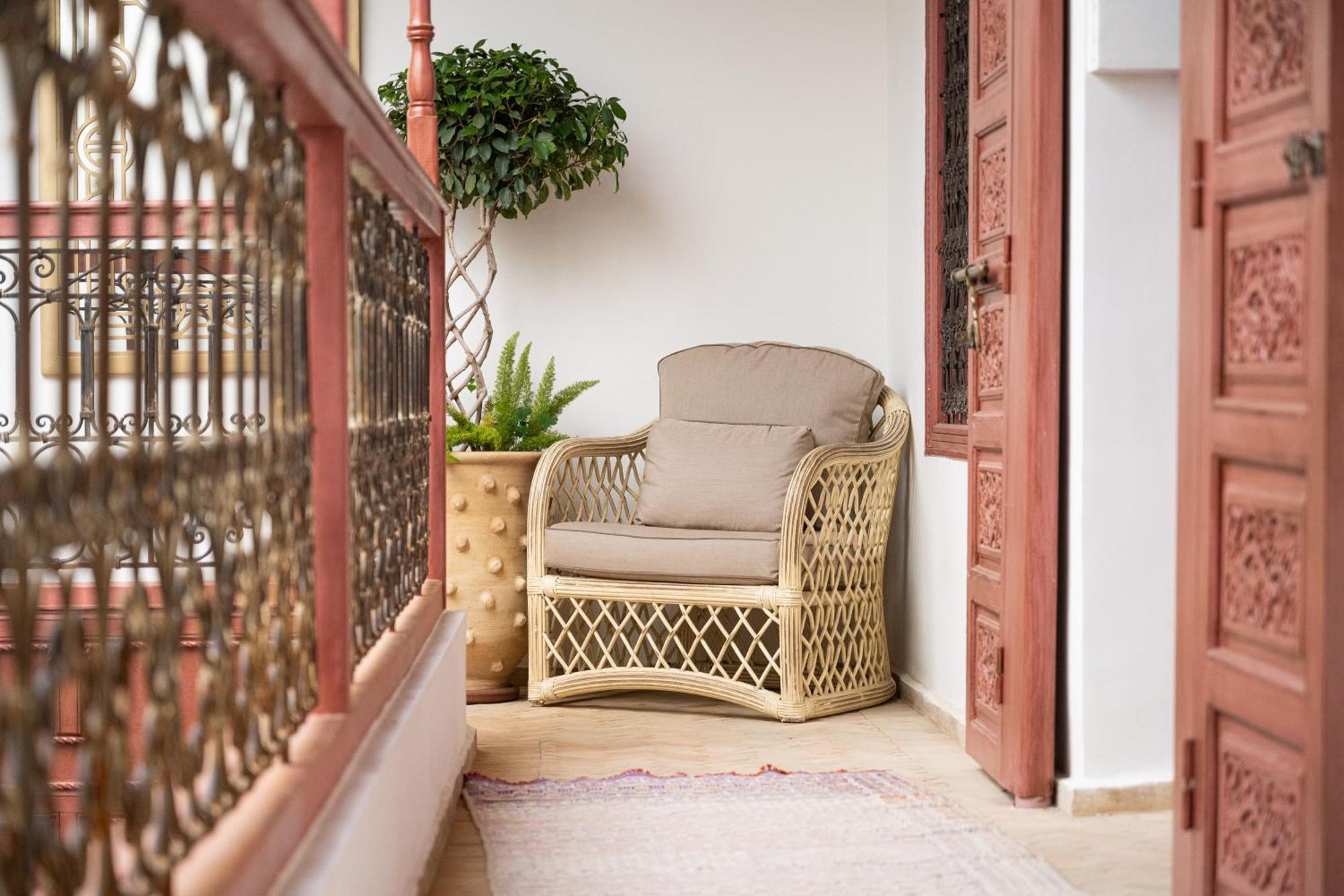 Bed and Breakfast Le Singe Rose à Marrakesh Extérieur photo
